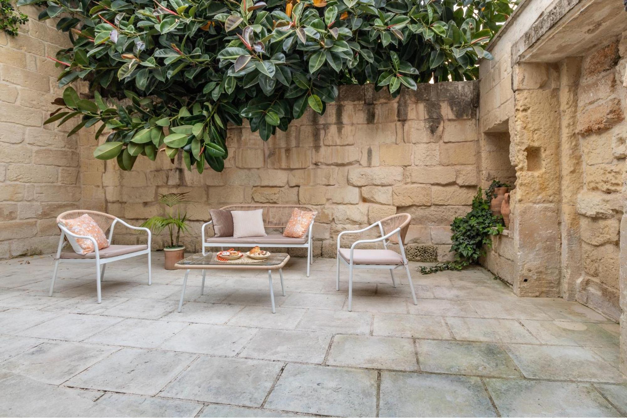 Il Giardino Dei Mesagnesi - Lecce Selection Apartment Exterior foto